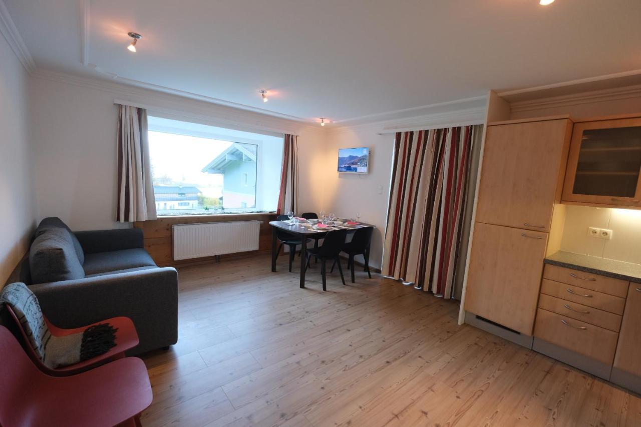 Go For Mountains Appartements Eben Im Pongau Bagian luar foto