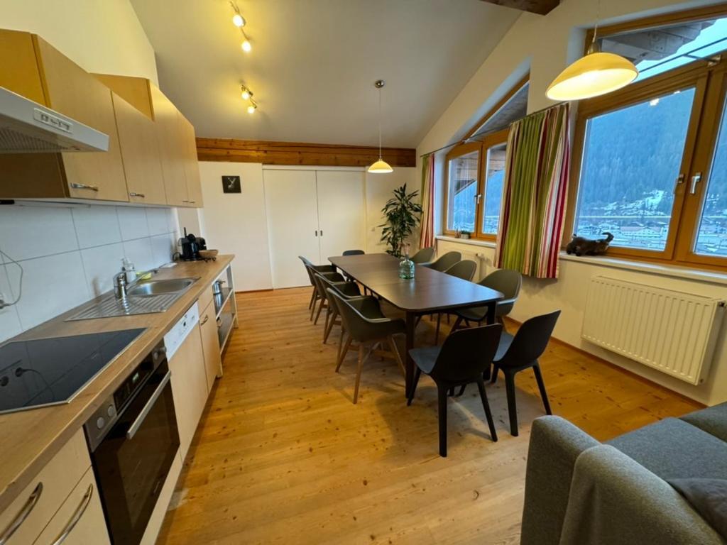 Go For Mountains Appartements Eben Im Pongau Bagian luar foto
